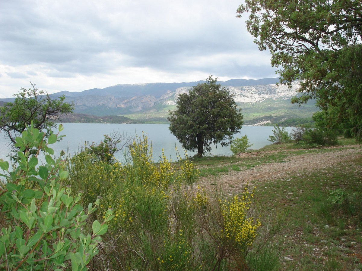 Photo Sainte-Croix lake and the beaches of Les Ruisses, Margaridon, Vigne d'Aiguines and Chaloup