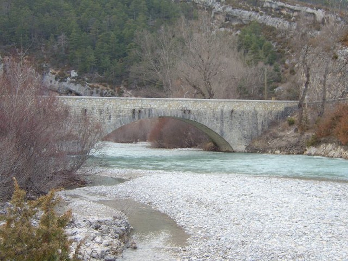 Photo Bridge of Carajuan