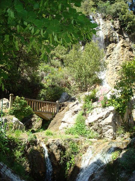 La cascade de Villecroze - La cascade de Villecroze