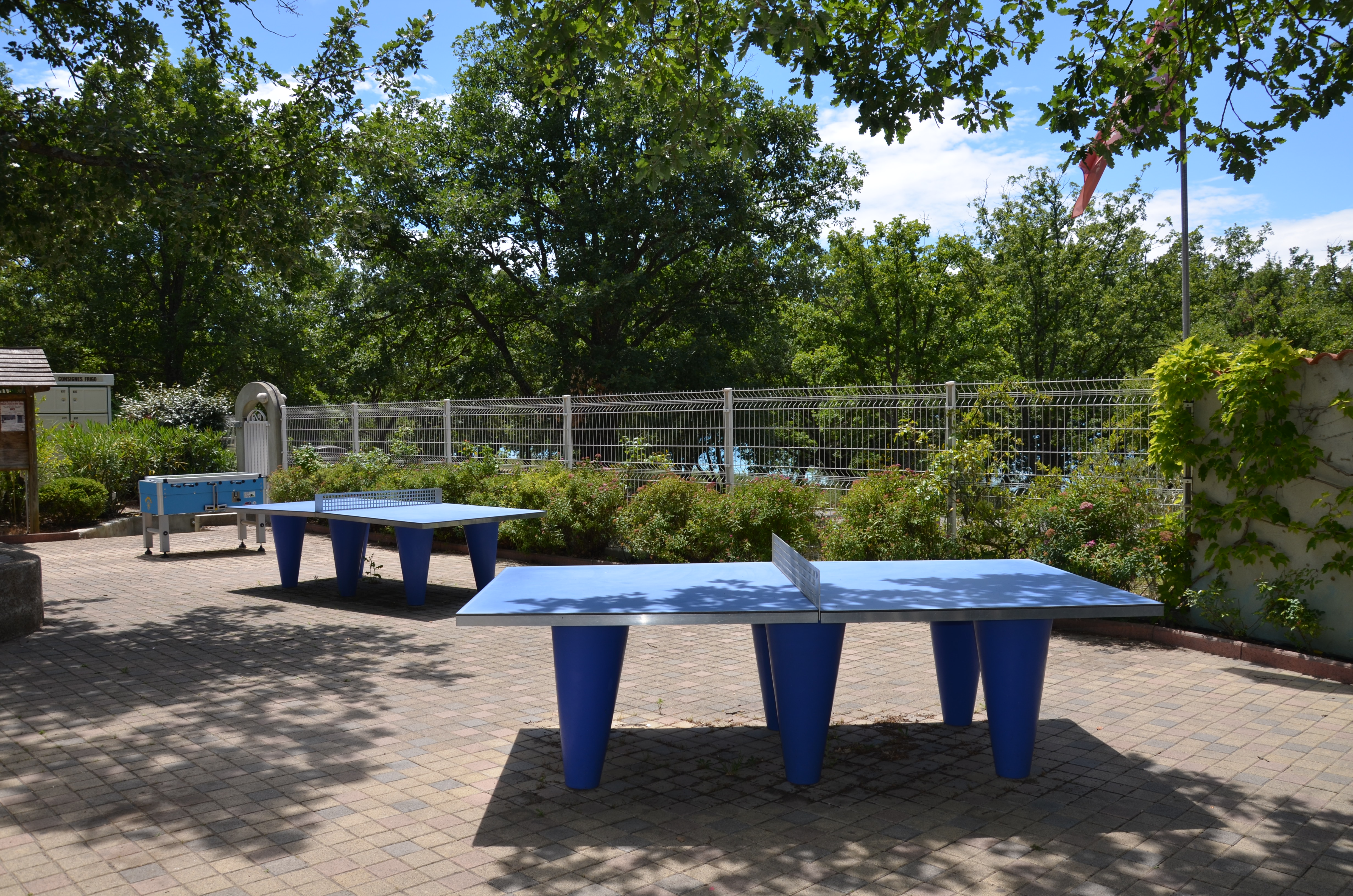 Tables ping pong - Camping la Source