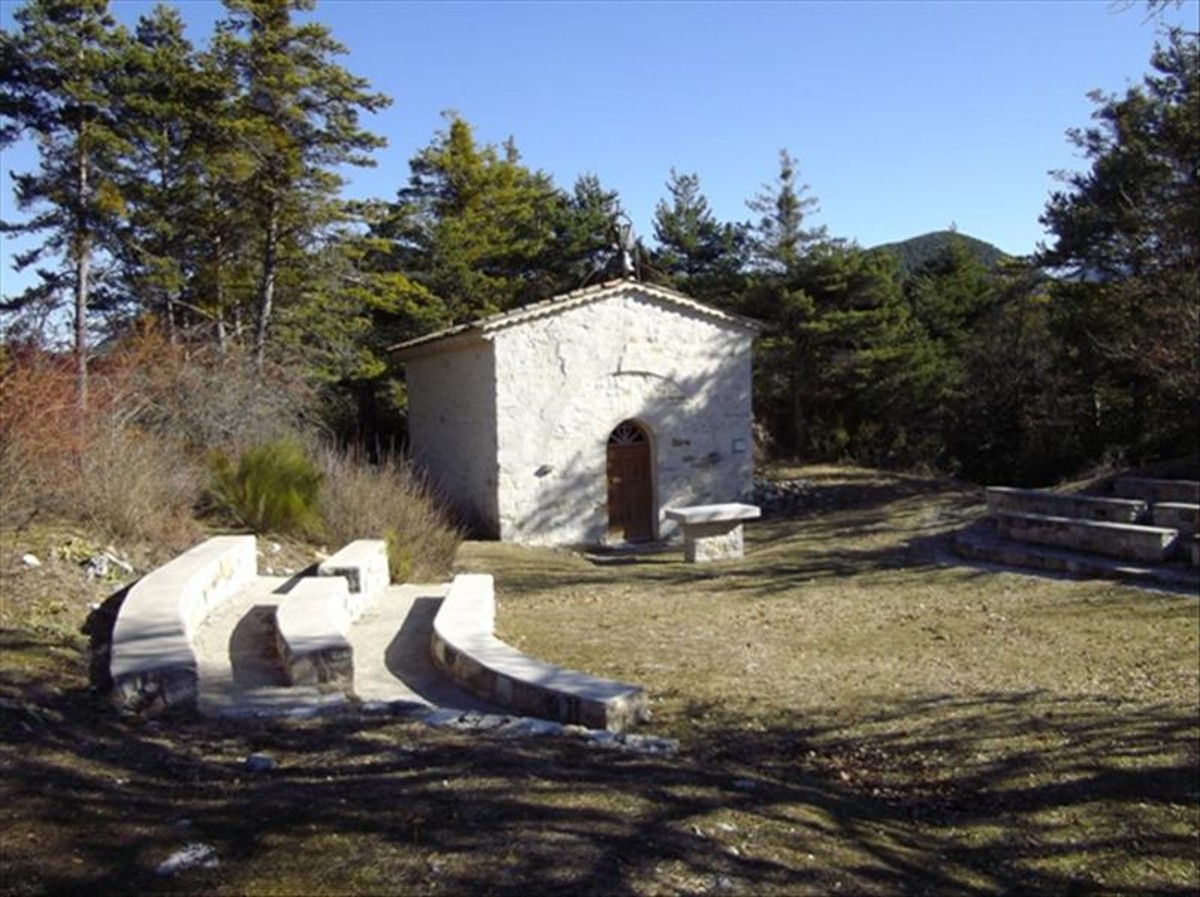 Photo Chapel of Saint-Pierre-en-Demueyes