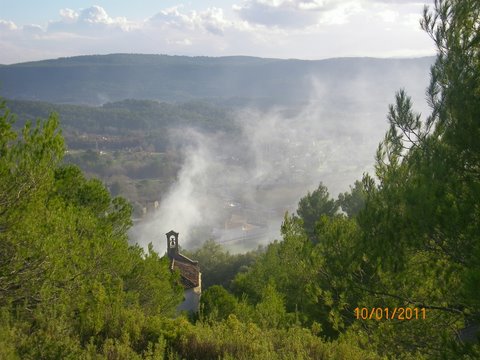 Photo Cascade of landscapes in Villecroze
