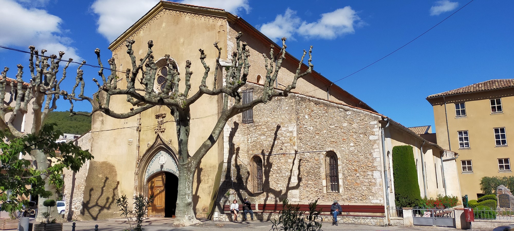 Photo Saint Pancrace Collegiate Church