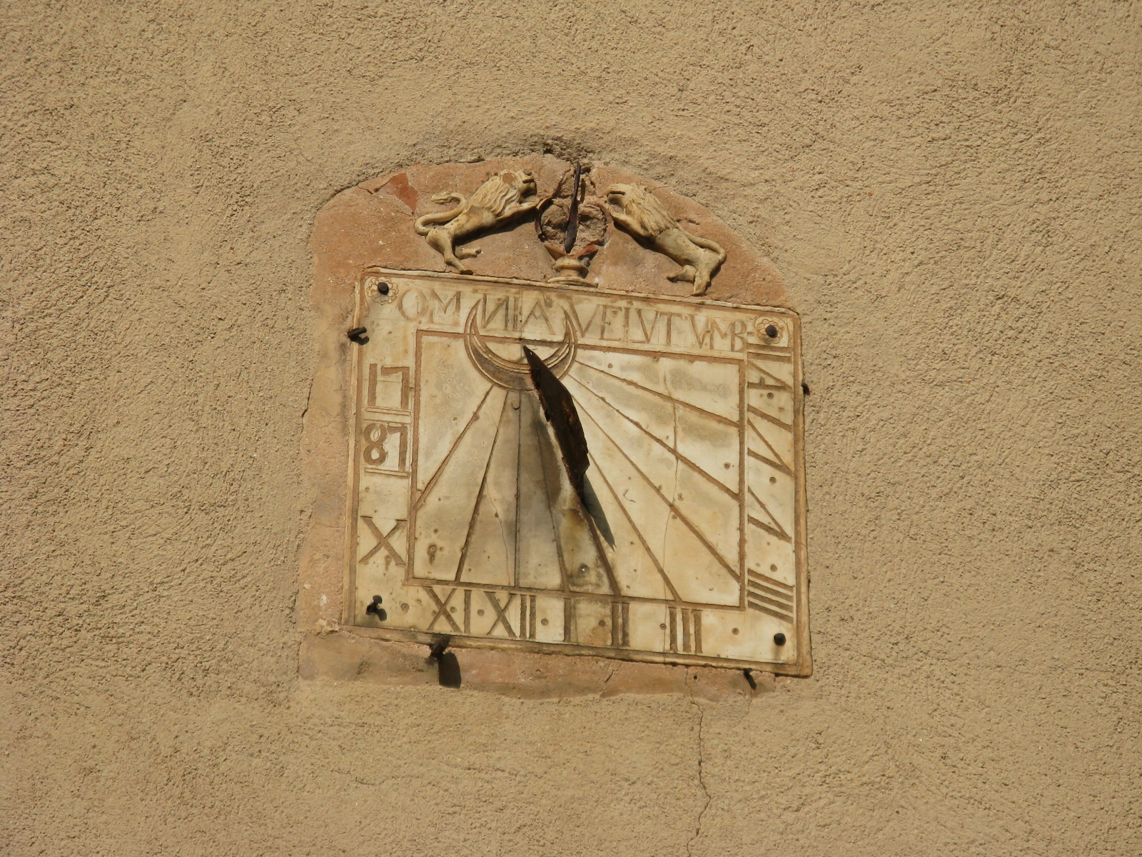 Photo Sundial Voltaire