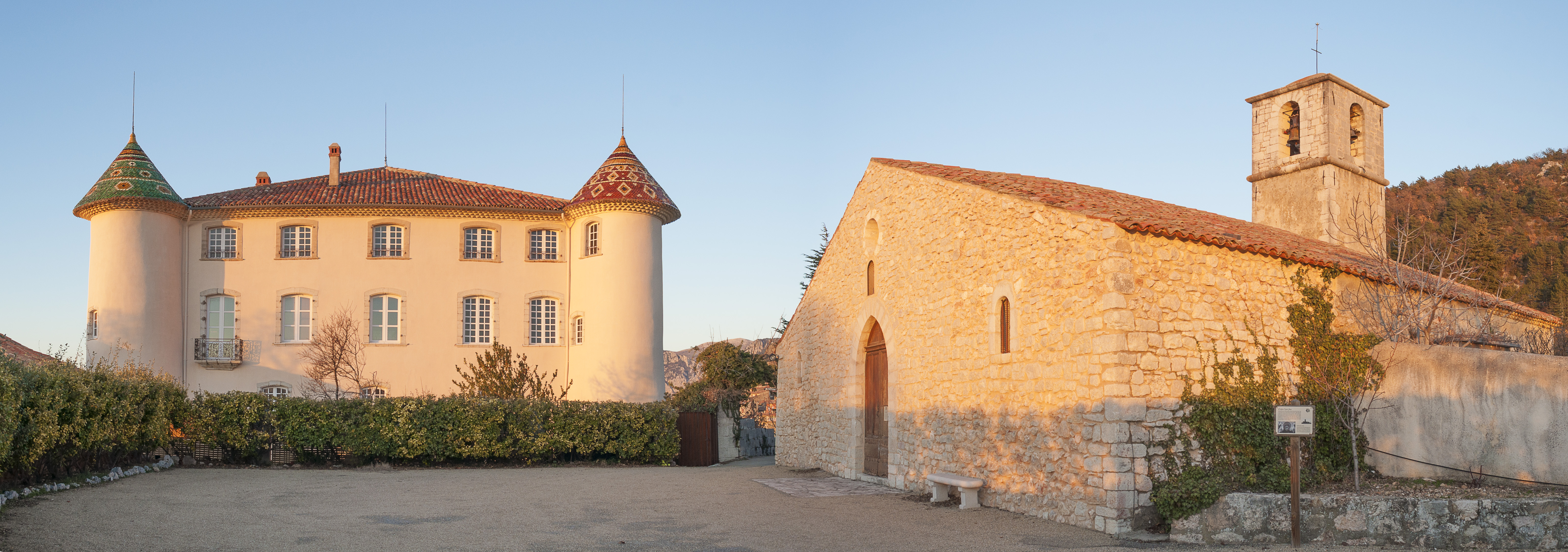 Photo Parish church of Saint-Jean