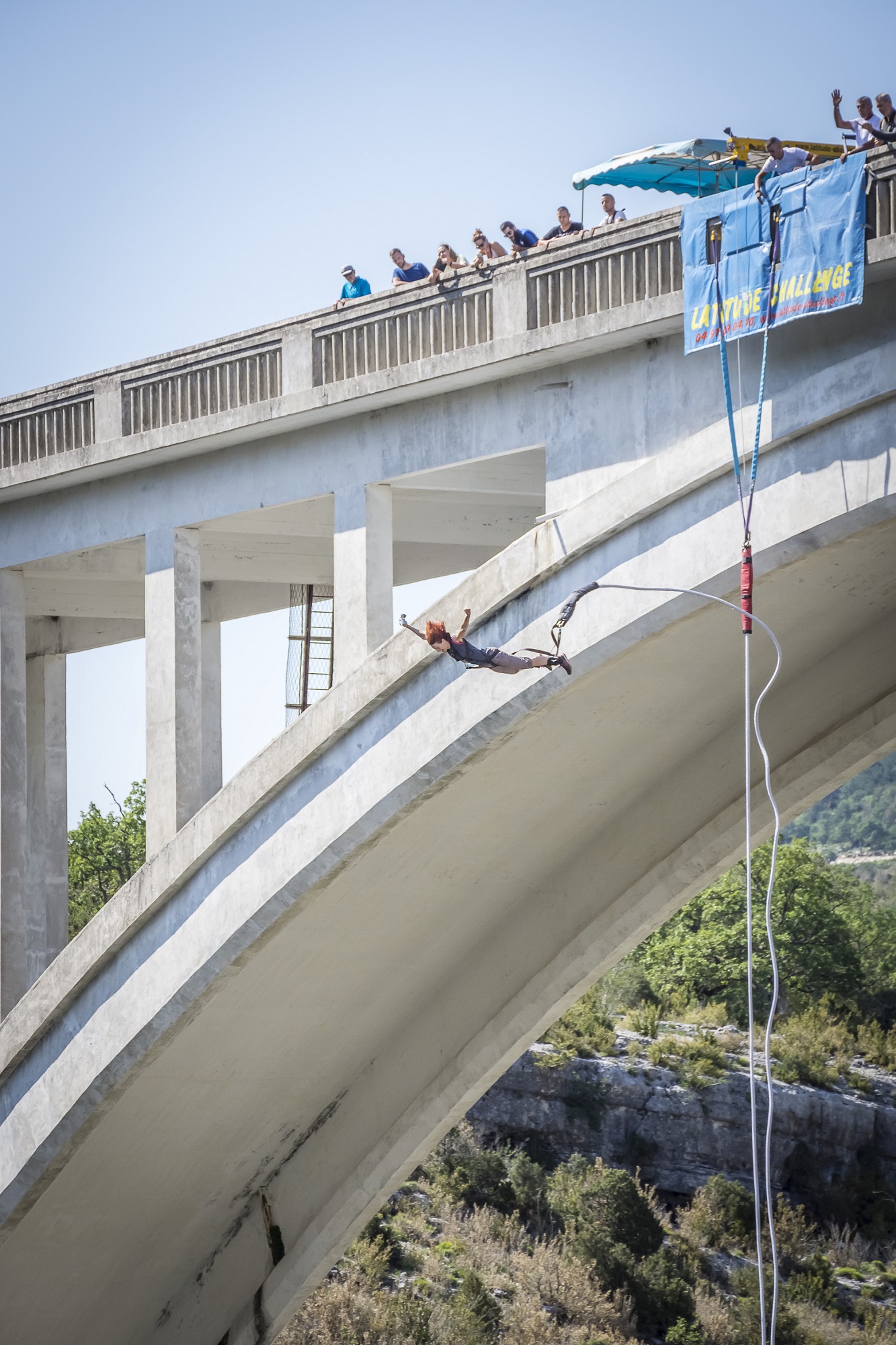 Photo Bungee jumping from the Artuby Bridge