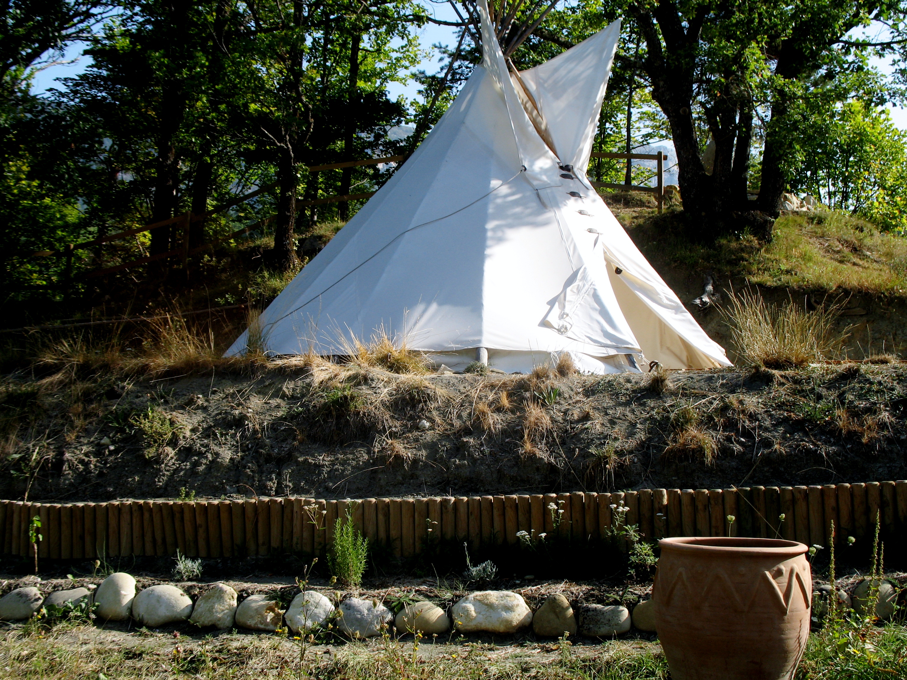 Photo La Terre des Soleils : Indian Tepee