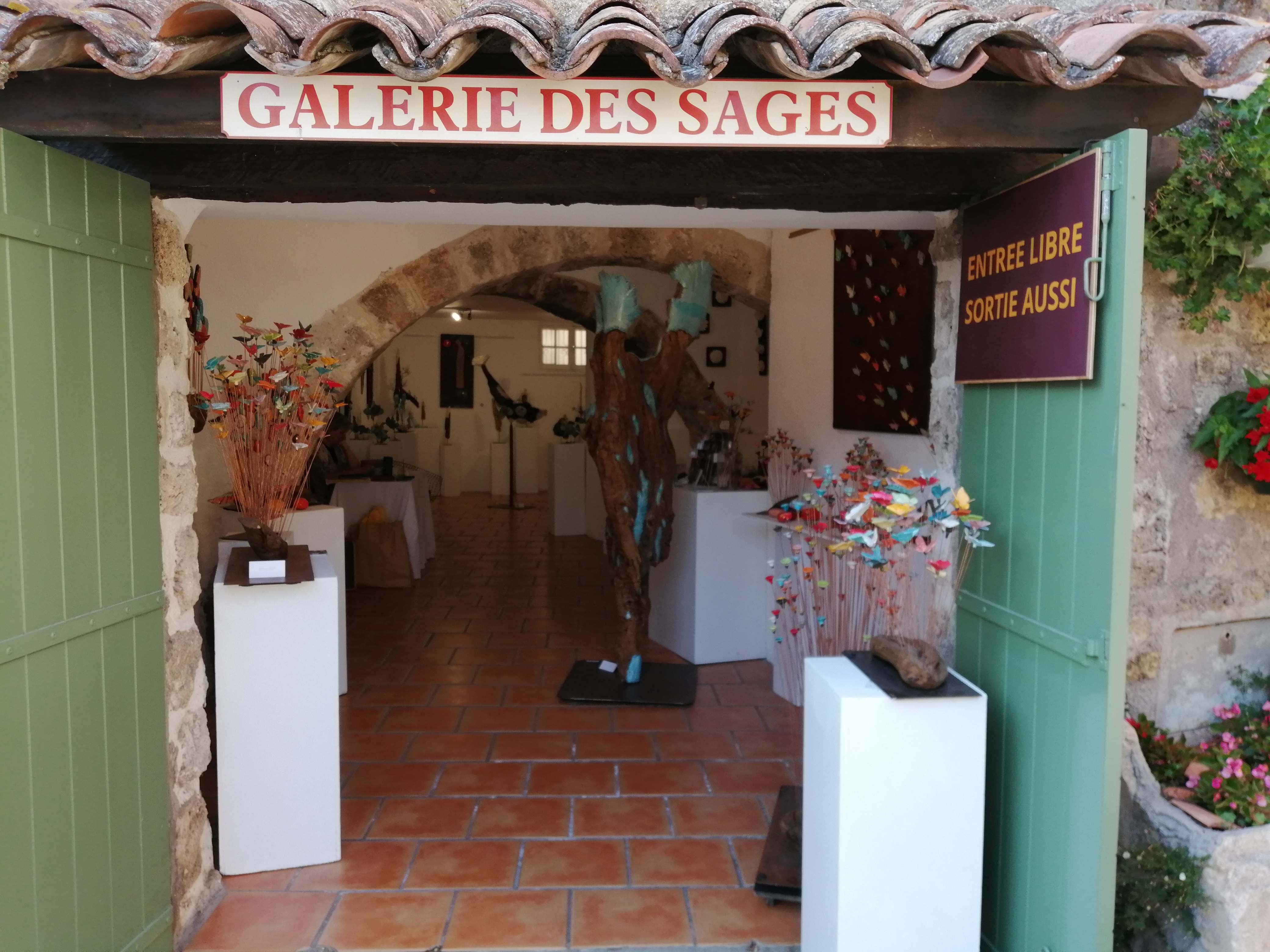 Photo Des Sages gallery