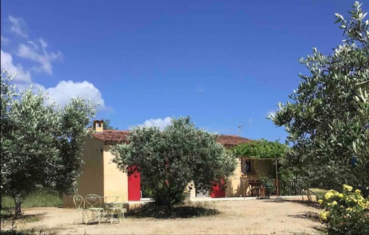 Photo Bastidon in the Olive Trees